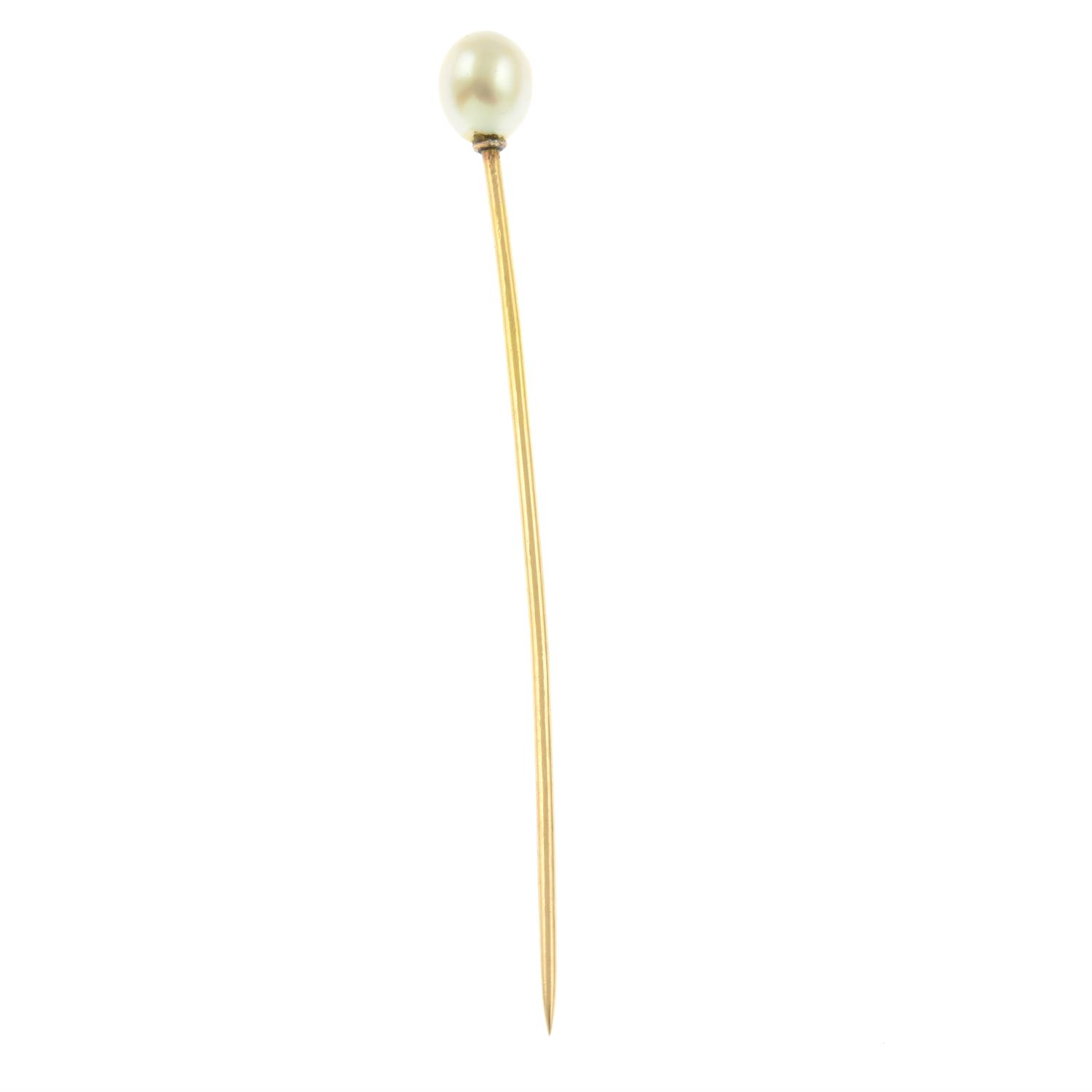 A natural saltwater pearl stickpin. - Image 2 of 3