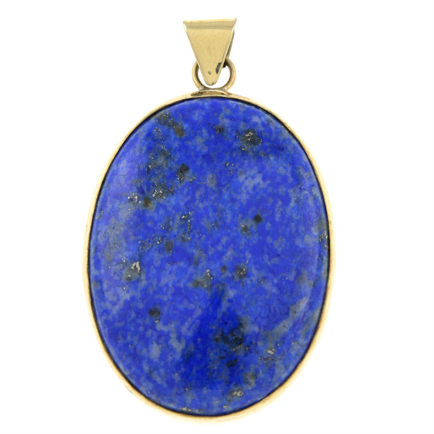 A 1970s 9ct gold lapis lazuli pendant.