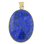 A 1970s 9ct gold lapis lazuli pendant.