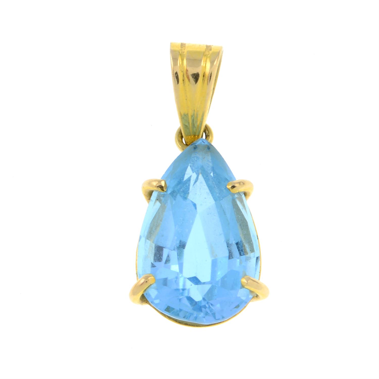 A topaz single-stone pendant.