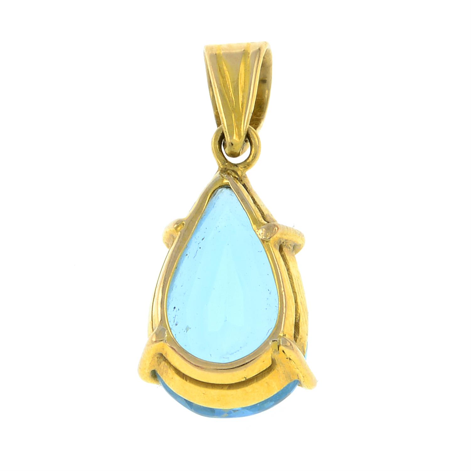 A topaz single-stone pendant. - Image 2 of 2