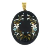 An early 20th century pietra dura mourning pendant. AF.