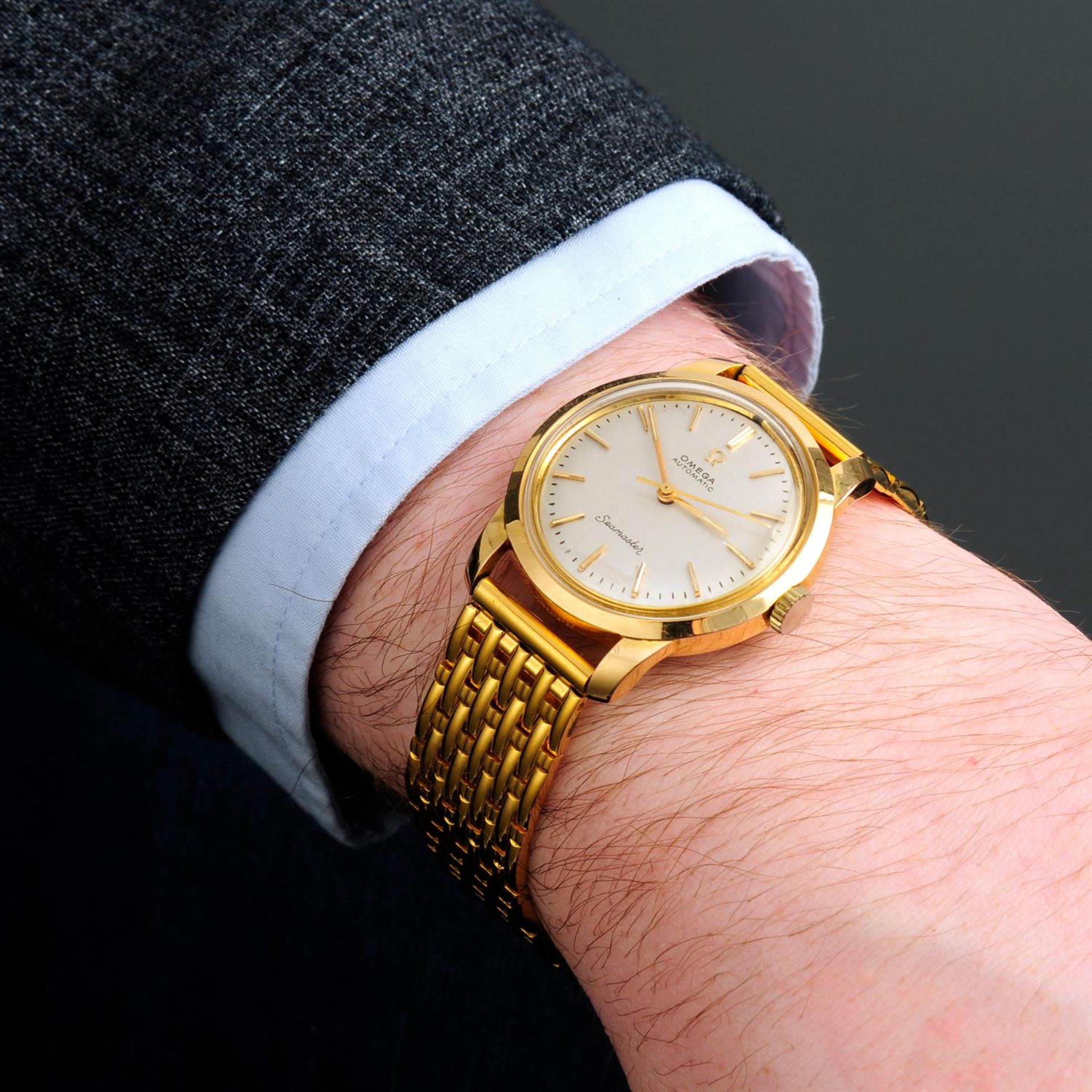 OMEGA - a gold plated Seamaster bracelet watch, 35mm. - Image 5 of 5