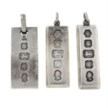 Eight silver ingot bar pendants and a silver pliers pendant, with chain.