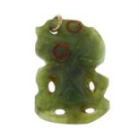 7ct gold baled antique nephrite early Maori Hei Tiki pendant (2.3g