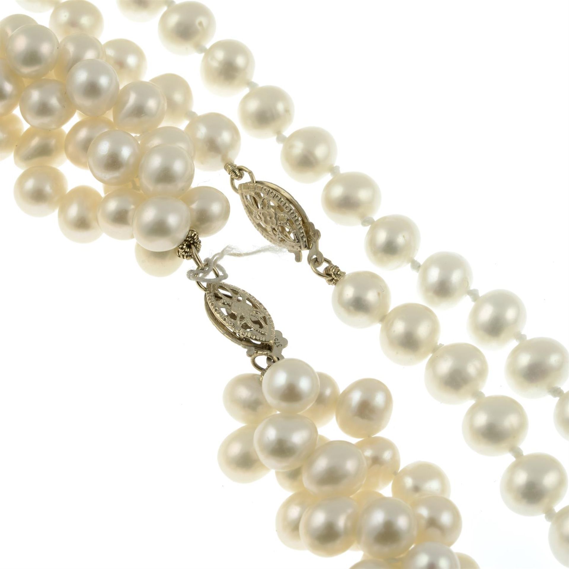 A multi-strand cultured pearl necklace, together with a matching bracelet. - Bild 2 aus 2