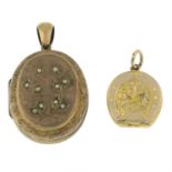 Two early 20th century front and back lockets.