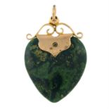 An early 20th century 9ct gold nephrite heart pendant.