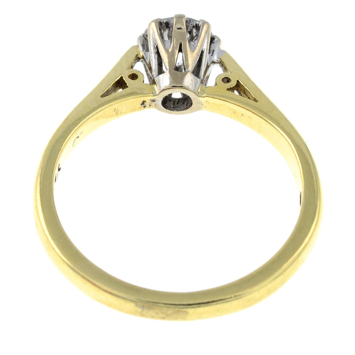 An 18ct gold brilliant-cut diamond single-stone ring. - Bild 3 aus 3