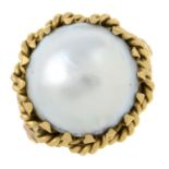 A mabe pearl single-stone ring.