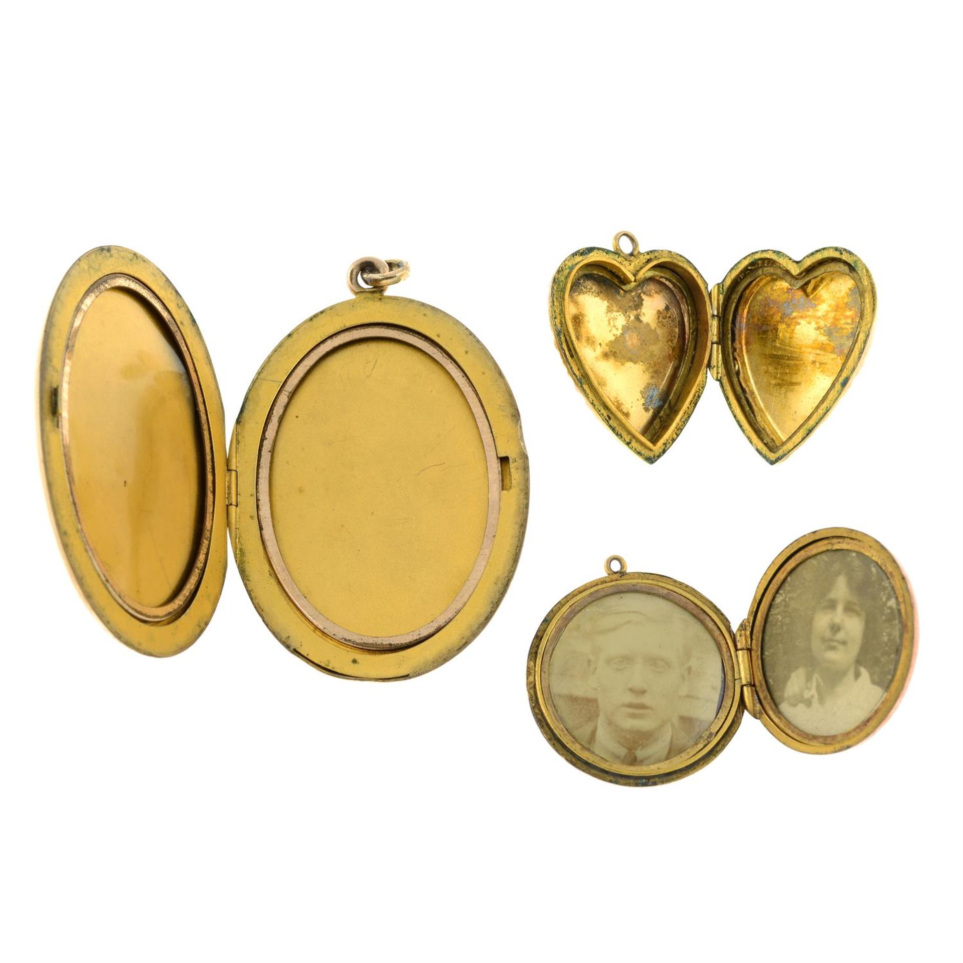 Three late Victorian to early 20th century locket pendants. - Bild 3 aus 3