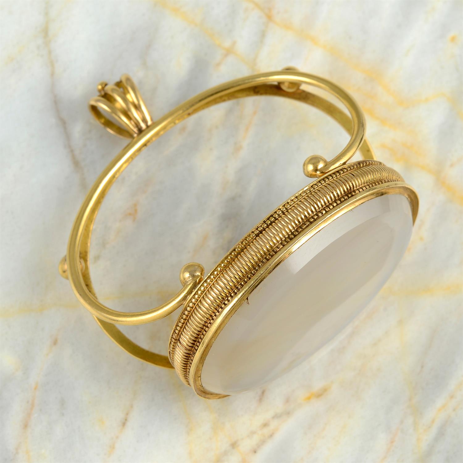 A 19th century, 18ct gold chalcedony fob.