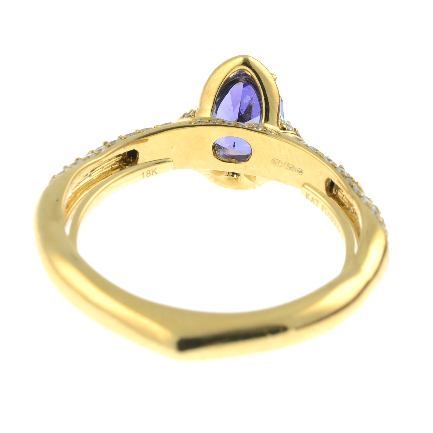 An 18ct gold tanzanite and diamond ring, by Kat Florence. - Bild 4 aus 7