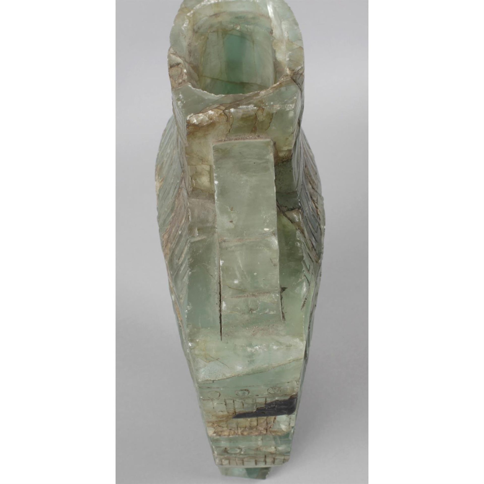 Green fluorite vase and cover. - Image 3 of 3