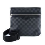 LOUIS VUITTON - a Damier Graphite Thomas messenger bag.