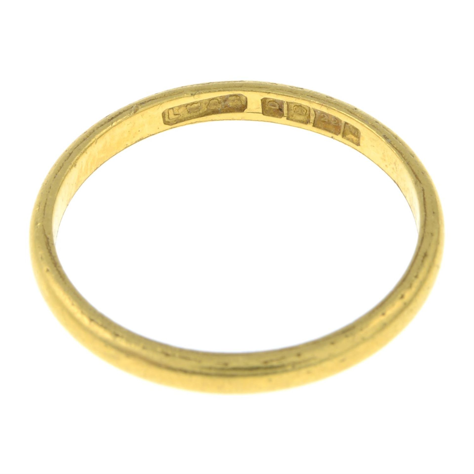 A 1930s 22ct gold band ring. - Image 2 of 2