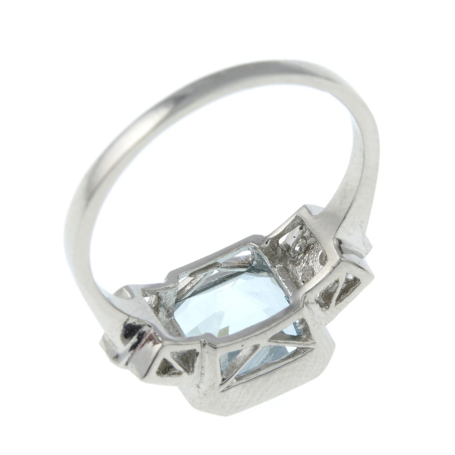 An aquamarine and diamond dress ring. - Image 3 of 3