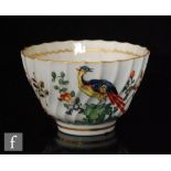 An early 19th Century Worcester teabowl decorated in the Sir Joshua Reynolds pattern, the wrythen
