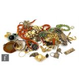 A small parcel lot of assorted 9ct and costume jewellery to include two pairs of 9ct earrings,