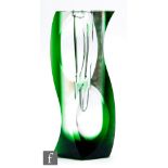 Milan Machacek - Princ Glass - A contemporary Czechoslovakian studio glass vase titled Zen, of