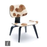 Charles & Ray Eames - Vitra Design Museum - A contemporary 1:6 scale replica of the 1945 LCW (Lounge