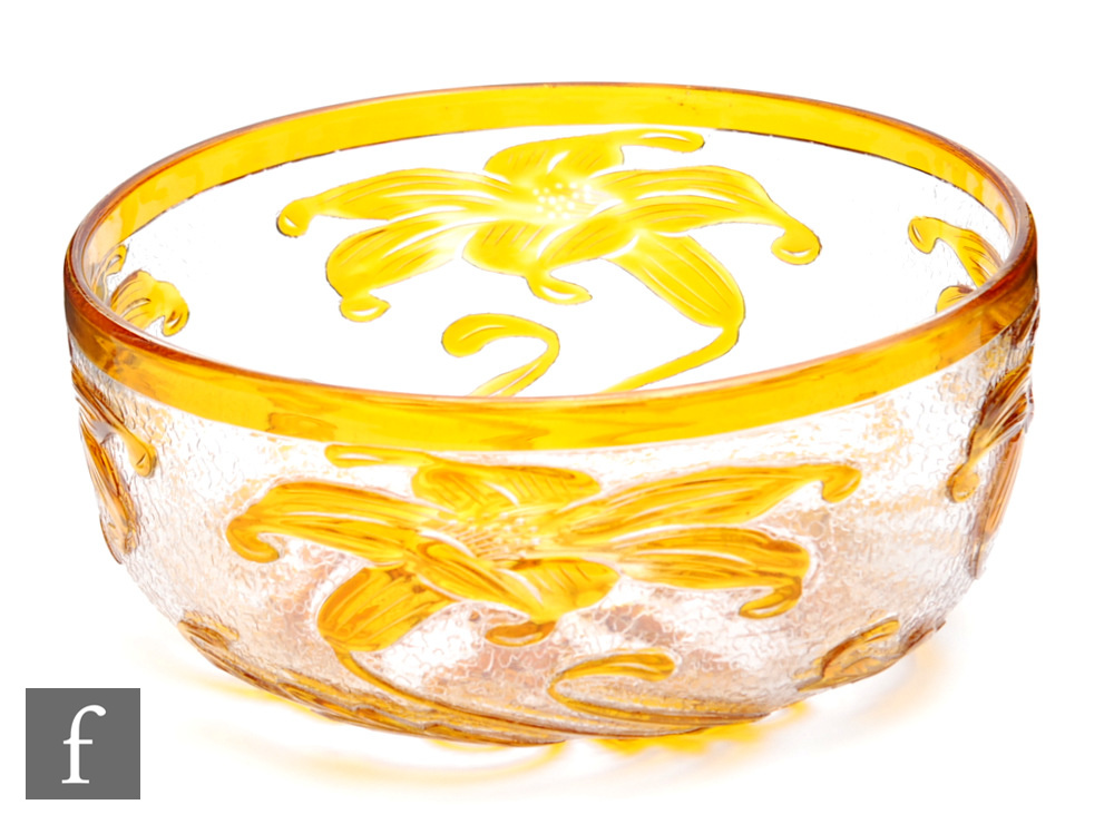 Thomas Webb & Sons - A 1930s Cameo Fleur bowl of circular form, cased in deep citron over clear
