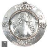 WMF (Wurttembergische Metallwarenfabrik) - An early 20th Century circular pewter charger