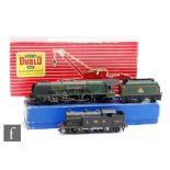An OO gauge Hornby Dublo EDLT20 4-6-0 BR green 'Bristol Castle' locomotive, boxed, with a boxed 4620