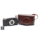 A 1932 Ernst Leitz Wetzlar Leica II rangefinder camera, in black, serial number No.71666, (
