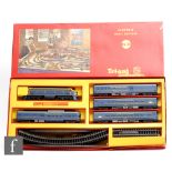 An OO gauge Triang RS34 Transcontinental Diesel Passenger Set consisting of Bo-Bo twin ended