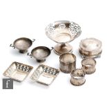 A small parcel lot of assorted hallmarked silver and French silver items to include a pedestal bowl,