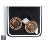 Elizabeth II - Two sovereigns 2019 with certificate and 2020 with associated case. (2)