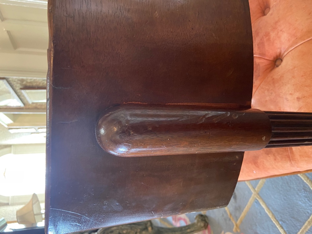 A late Regency period mahogany "Klismos" Side Chair, probably Irish, with deep curved panel back - Bild 10 aus 21