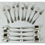 A set of 8 silver Dessert Spoons, London 1903, 404 grams, together with a set of 6 fiddle pattern