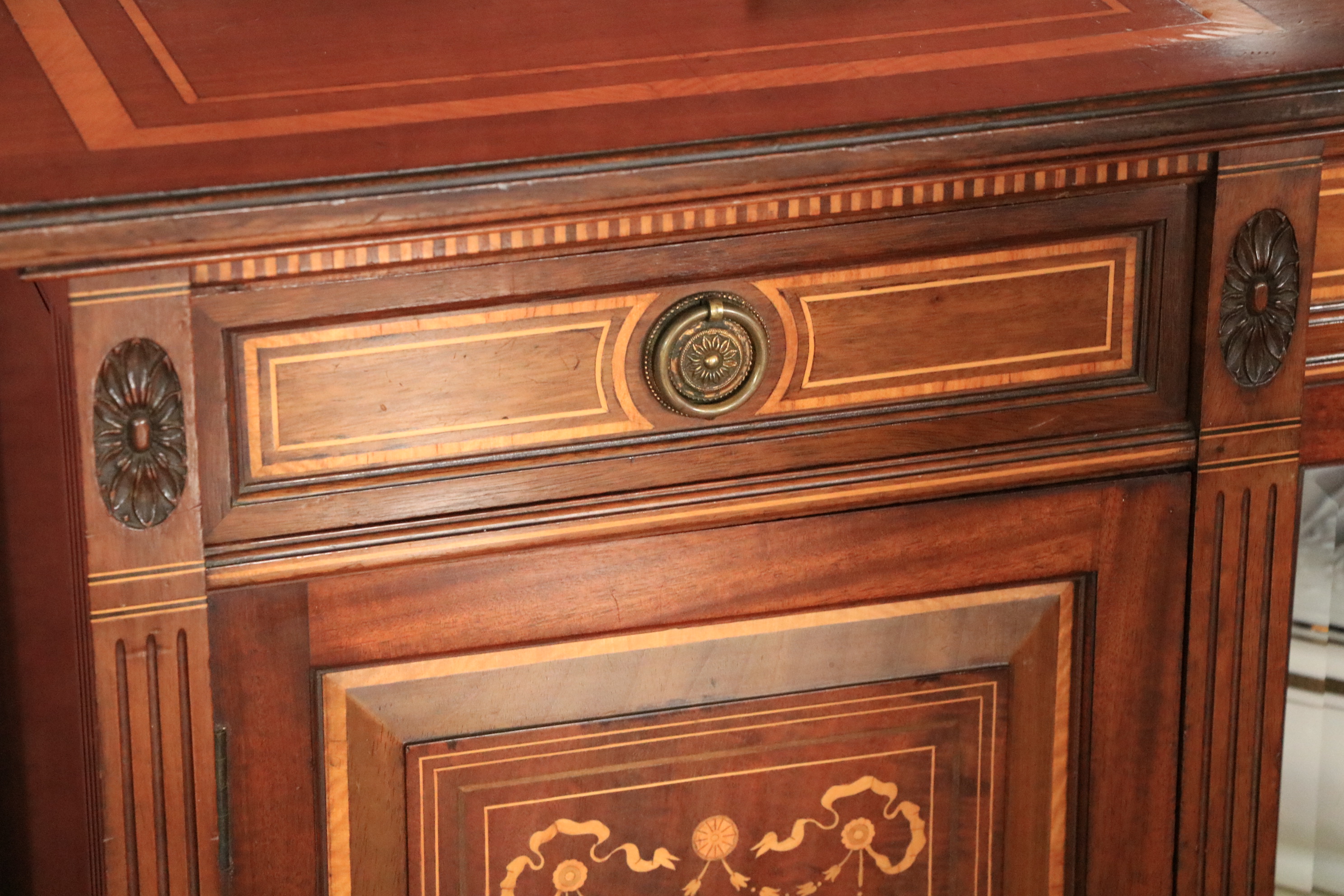 An Edwardian marquetry inlaid and satinwood banded mahogany Side Cabinet, of inverted breakfront - Image 3 of 4