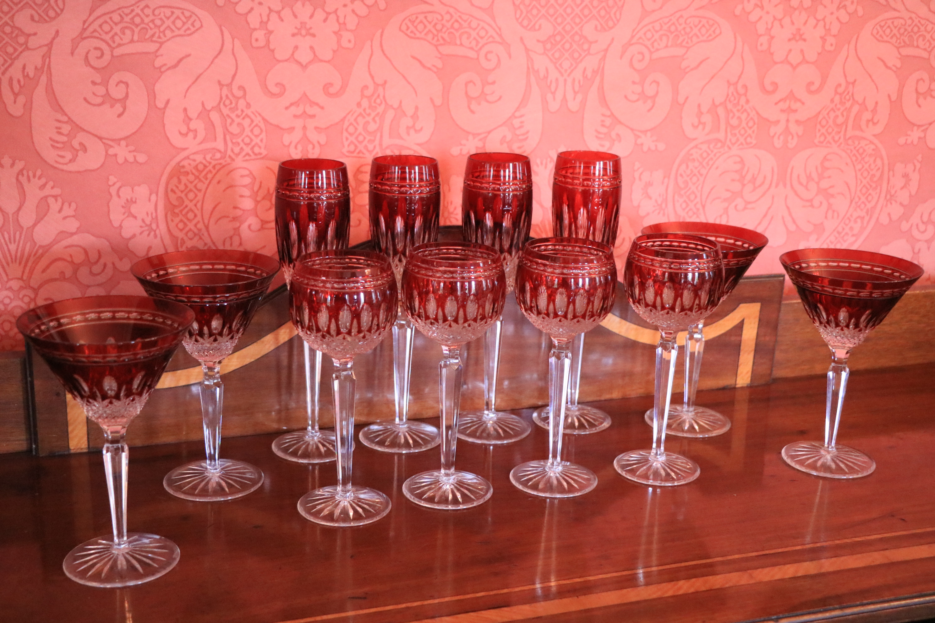 A good set of 12 Waterford crystal Glasses, comprising 4 ruby hock Glasses, 4 ruby Champagne - Image 2 of 5