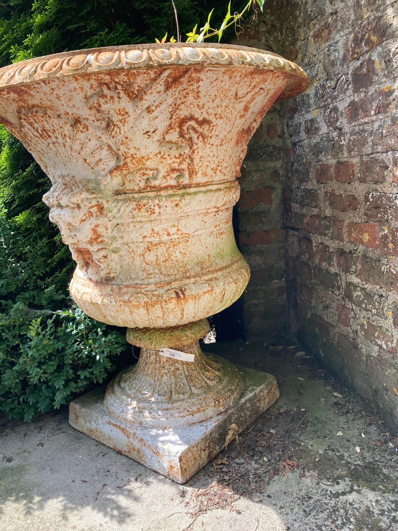 A very fine pair of heavy compana shaped cast iron Garden Urns, each with egg and dart folded rim - Image 7 of 8