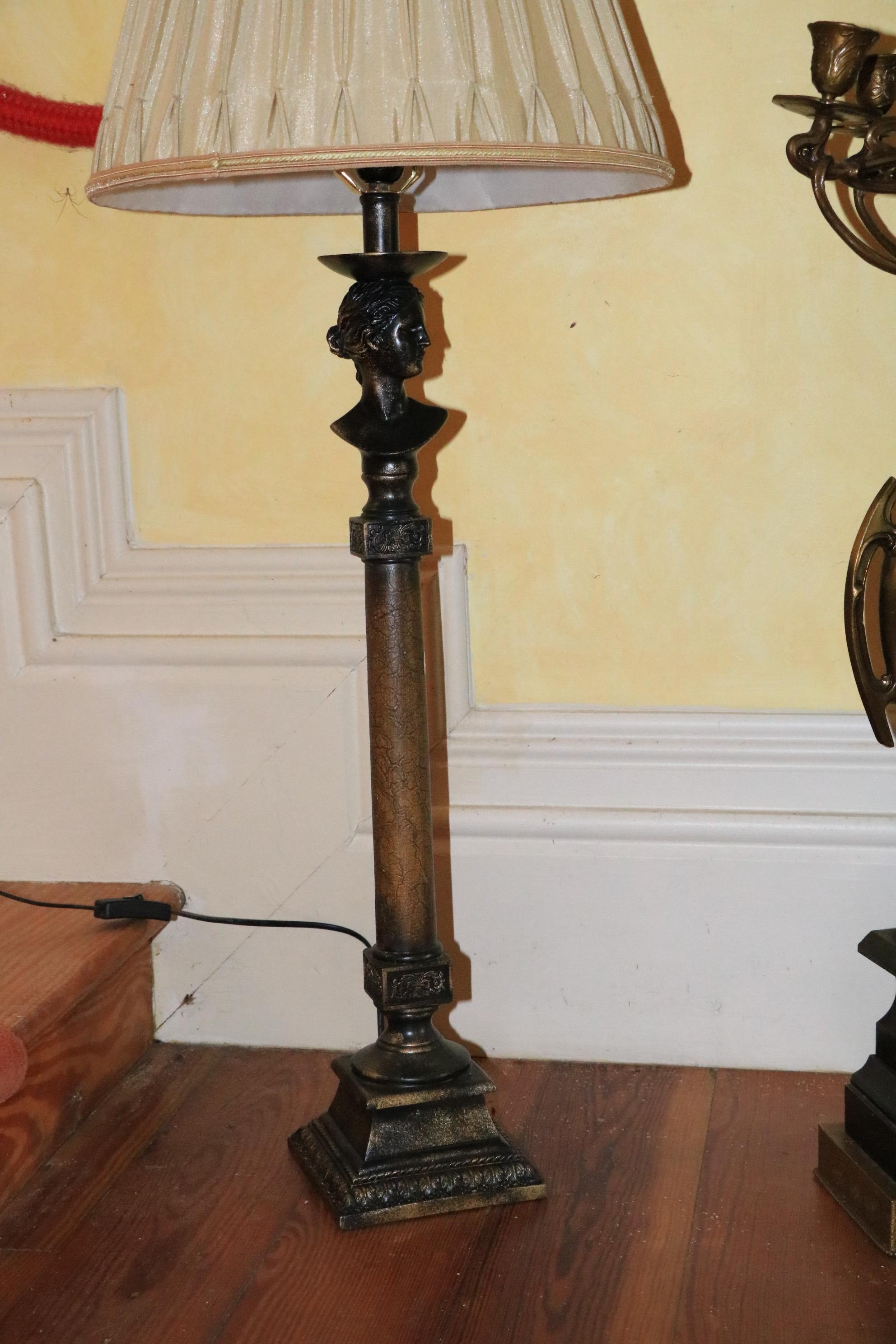 A pair of composition figural column Table Lamps, each surmounted with a female or male bust, with - Image 3 of 4