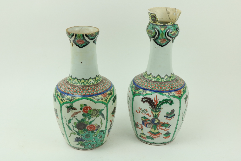 A pair of Chinese Famille Verte "Garlic Head" Vases,ÿKangxi (1662 - 1722), each with ovoid body