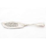 A George IV silver crested fiddle and thread pattern Fish Slice, by William Chawner, London 1824,