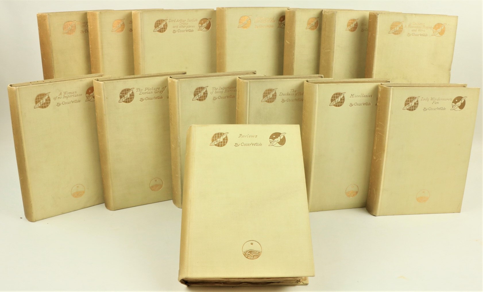 Limited Edition on Handmade Paper - 1000 Copies Only  Wilde (Oscar) Collected Works, 14 vols. roy