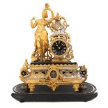 LOTTO DI QUATTRO OROLOGI DA TAVOLO - LOT OF FOUR TABLE CLOCKS