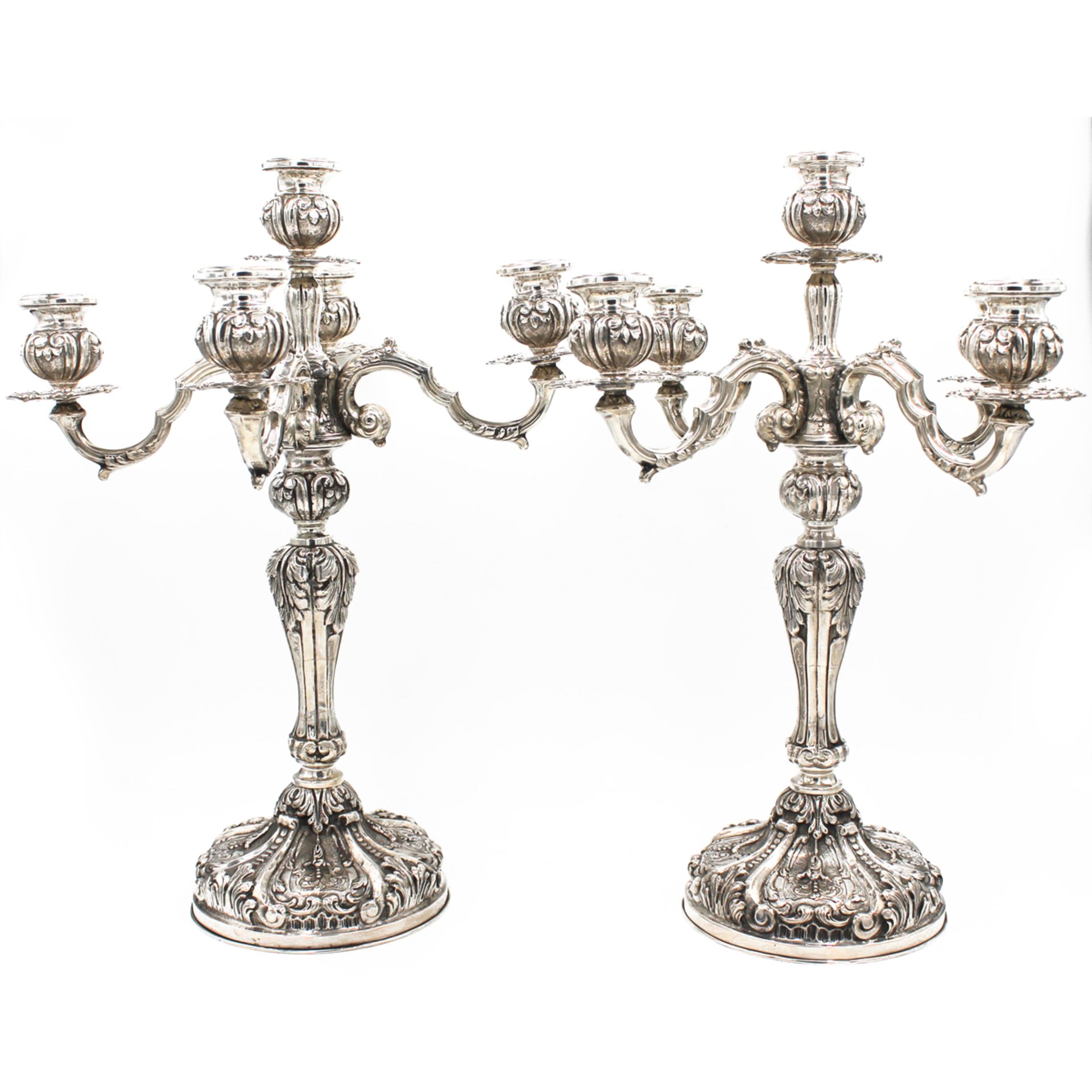 COPPIA DI CANDELABRI A CINQUE FIAMME - PAIR OF FIVE-FLAME CANDLESTICKS