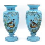 COPPIA ELEGANTI VASI IN OPALINE - COUPLE OF ELEGANT OPALINE VASES