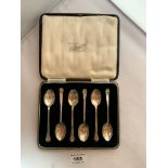 Cased set of 6 silver teaspoons. Hallmark Sheffield 1938. Total w: 1.9 tozs.