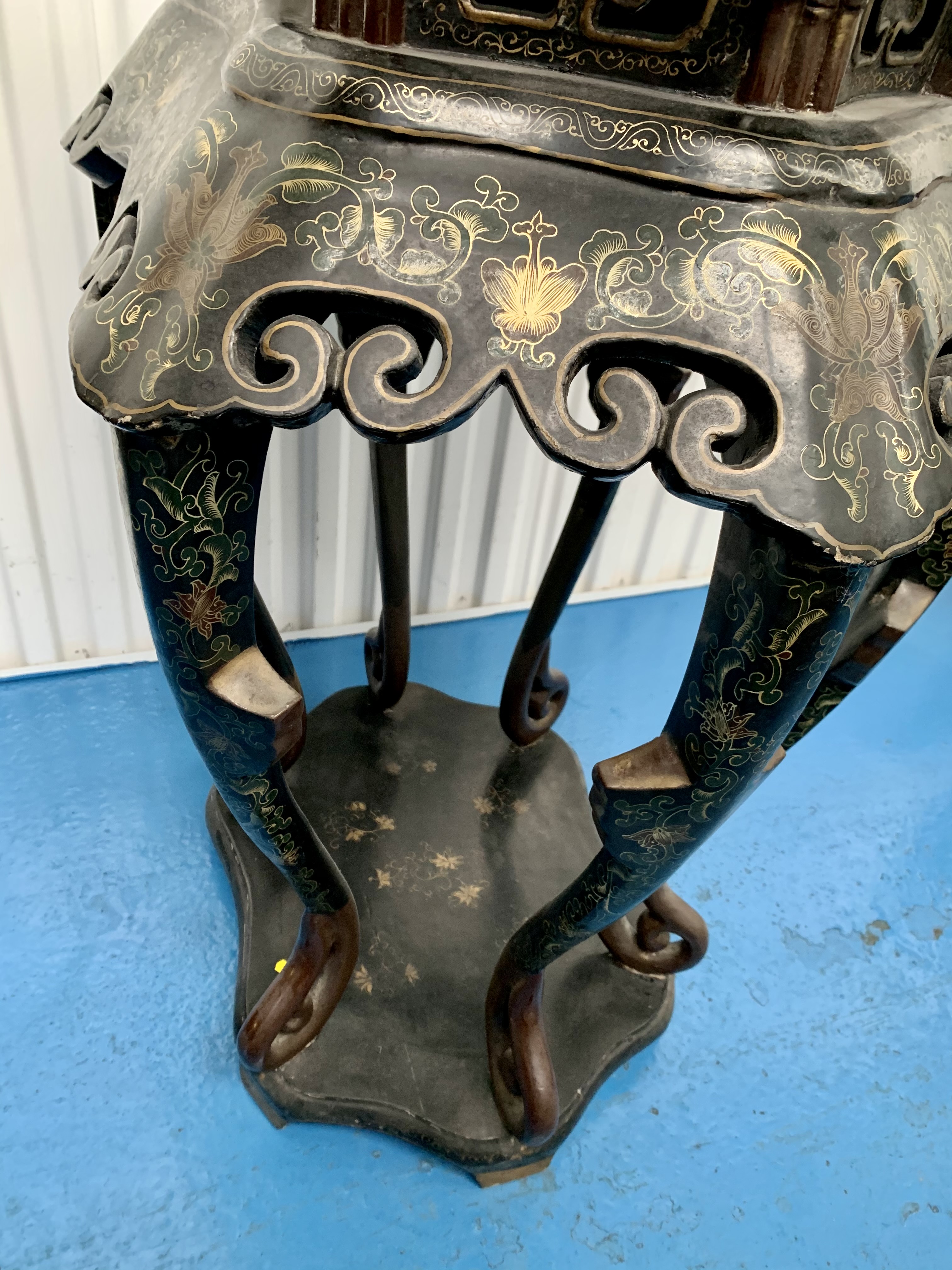 Oriental lacquered table, 23”(59cm) deep x 28”(71cm) wide x 37”(94cm) high. Good condition - Image 6 of 7