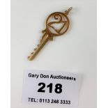 9k gold age 21 key, length 1.5”, w: 2.6 gms