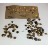 Approx. 100 mixed military buttons