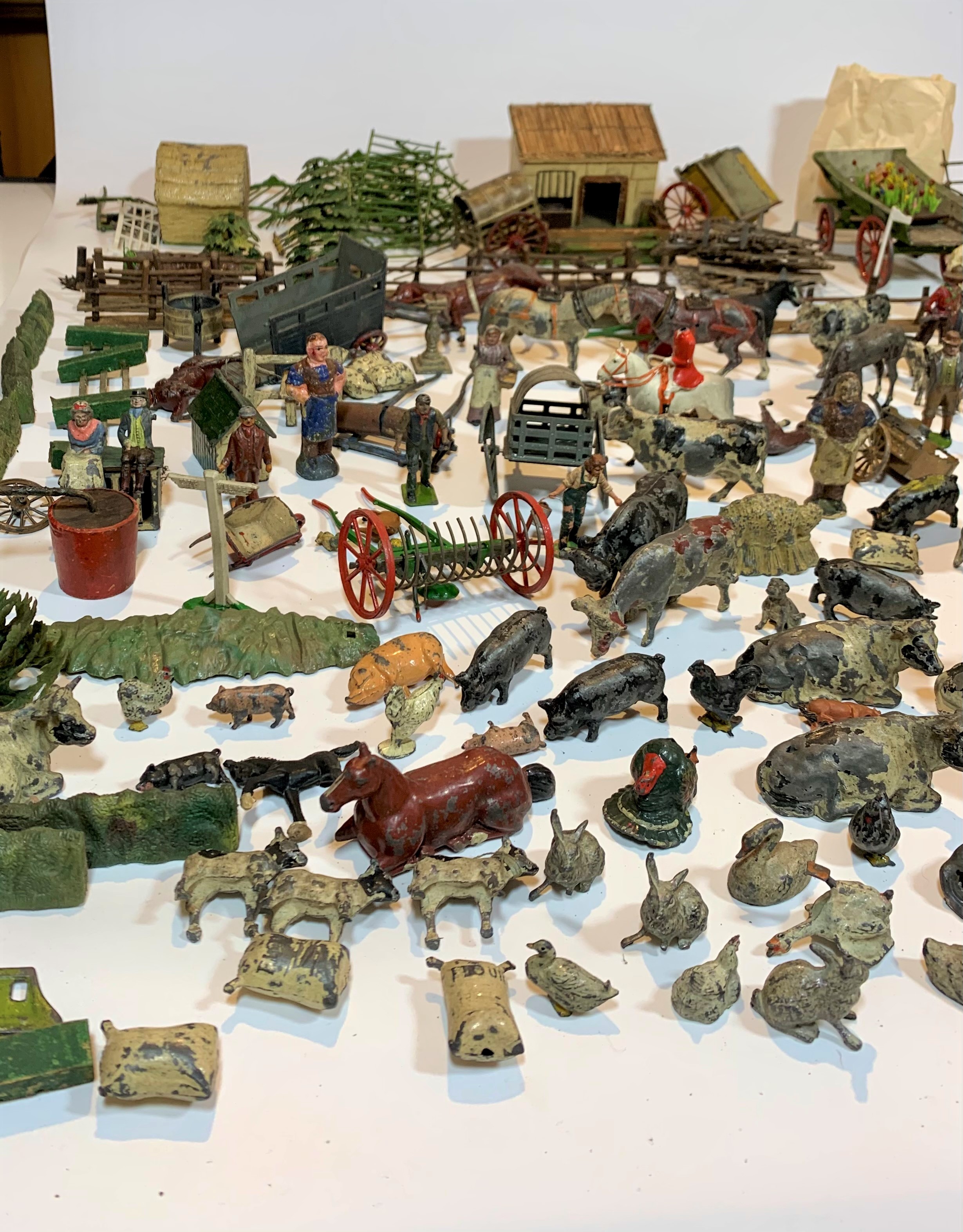 Wooden farmyard with buildings, accessories and animals. Farmyard measures 21” x 20” (possibly - Image 8 of 14