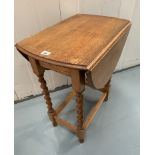 Oak dropleaf twistleg gateleg table, 36”open, 16” closed, 24” wide, 28” high